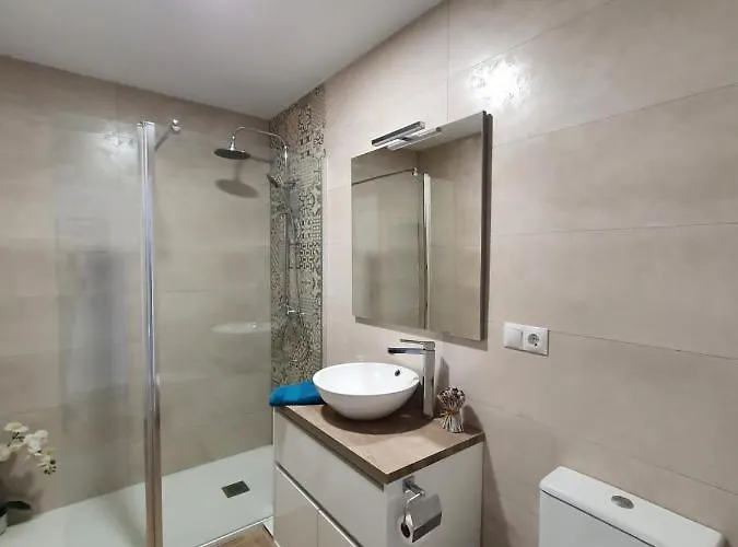 Tropical Con Piscina Cerca De La Playa * Торремолинос