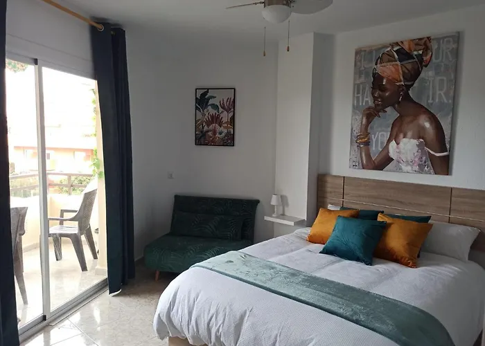 Apartman Tropical Con Piscina Cerca De La Playa
