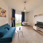 Tropical Con Piscina Cerca De La Playa Апартаменти